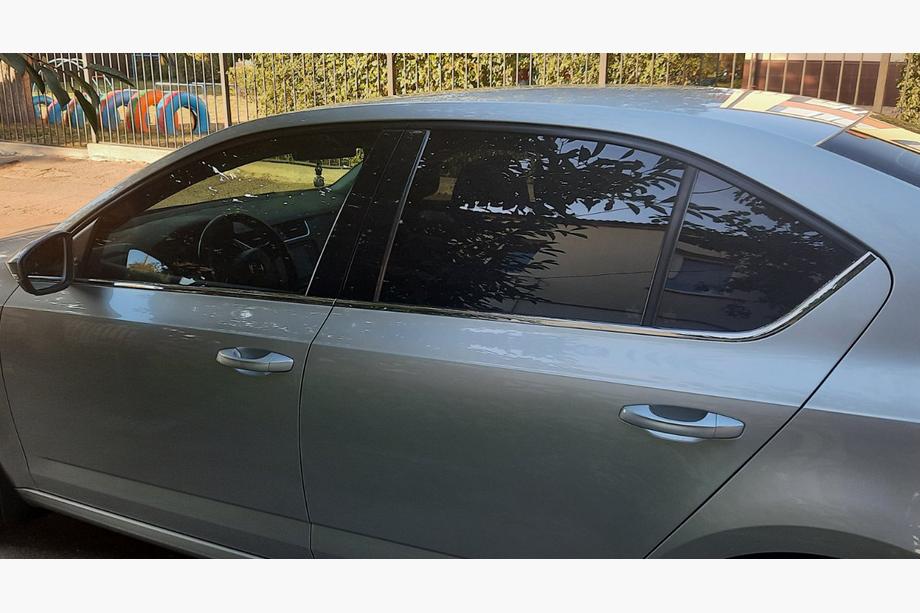 Skoda Octavia III A7 2013–2019 Okenske obrobe (6 kos, nerjavno jeklo) Fotografija 7