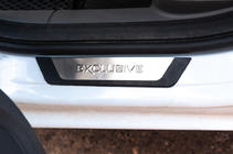 Ford Focus II 2005–2008 Letvice pragov (Flexill, 4 kosi) Ekskluzivno fotografija 4