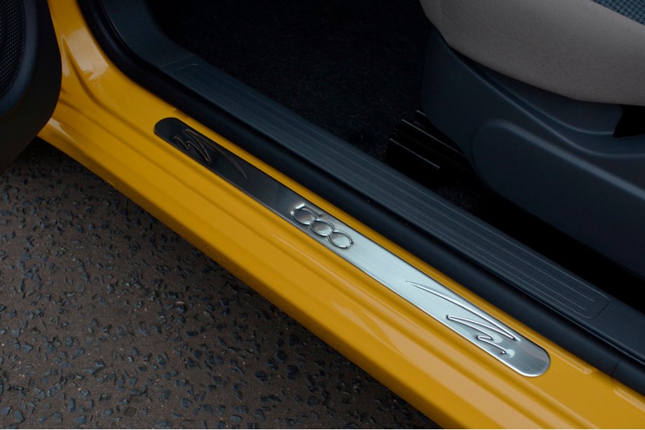 Fiat 500/500L 2013–2022 Zaščitne letve pragov 500 (OmsaLine, 2 kos, nerjavno jeklo) Image