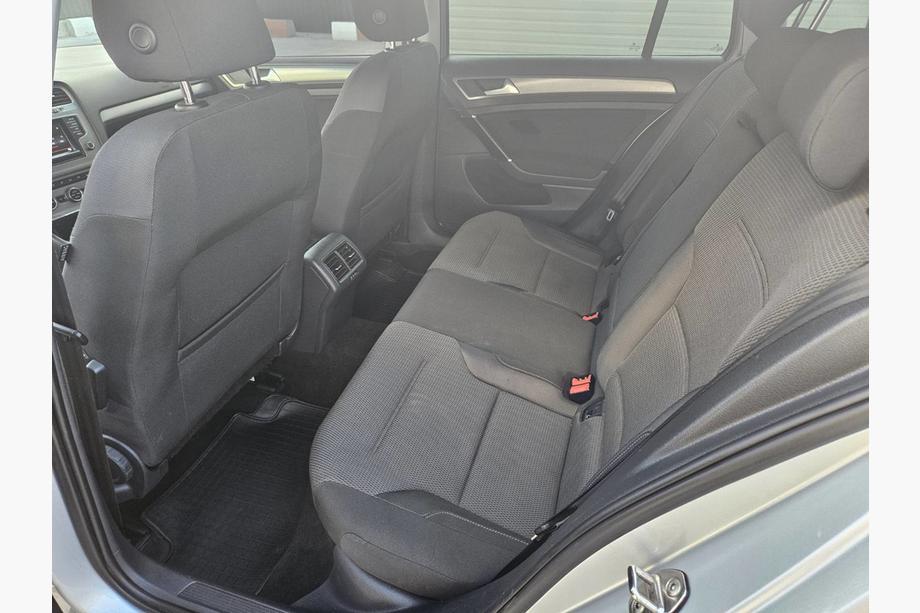 Volkswagen Golf 7/E-Golf 2012–2020 Gumijasti avtomobilski tepihi za notranjost (4 kosi, Polytep) Fotografija 4