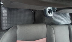 Seat Ibiza 2002–2009 Gumijasti avtomobilski tepihi za notranjost (4 kosi, Polytep) fotografija 3