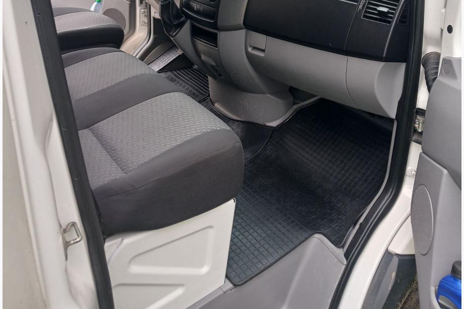 Mercedes Sprinter W906 2006–2018 Gumijaste preproge za kabino (3 kos, Polytep) Fotografija 3