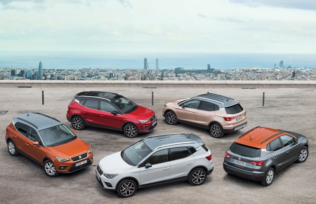 Pregled novega križanca SEAT Arona