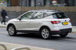 Pregled novega križanca SEAT Arona fotografija 3