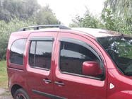 Renault Kangoo 2008–2020 Strešne sani Skyport (črne) fotografija 1