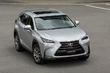 Pregled premium crossoverja Lexus NX 200 fotografija 2
