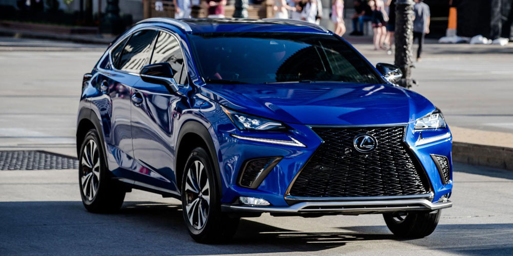 Pregled premium crossoverja Lexus NX 200