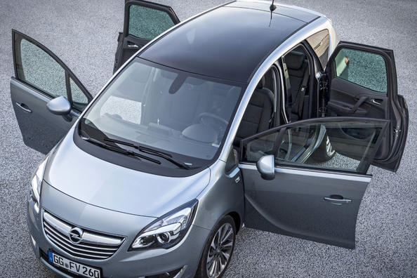 Pregled prenovljenega kompaktnega enoprostorca Opel Meriva