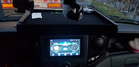 Iveco Daily 2006–2014 Polica na armaturni plošči (tip-1) fotografija 6