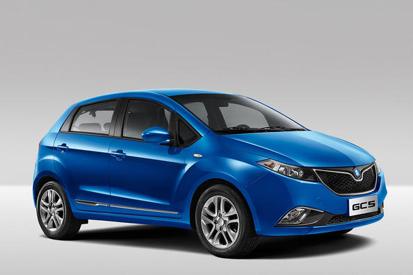 Pregled kombilimuzine Geely GC5