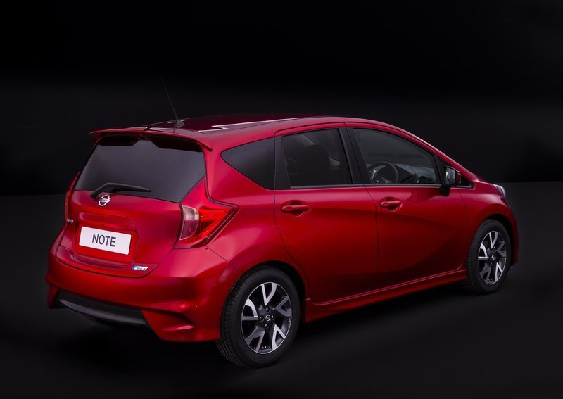Pregled kompaktnega enoprostorca Nissan Note