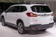 Pregled paradnega SUV-ja Subaru Ascent fotografija 4