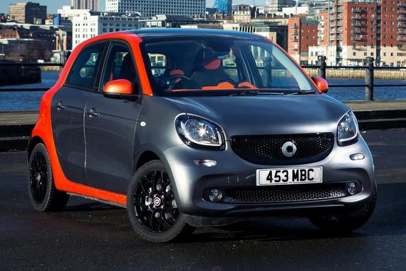 Test kompaktnega petvratnega kombilimuzina Smart Forfour