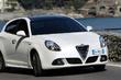 Pregled petvratnega kombilimuzinskega Alfa Romeo Giulietta fotografija 4