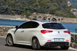 Pregled petvratnega kombilimuzinskega Alfa Romeo Giulietta fotografija 2
