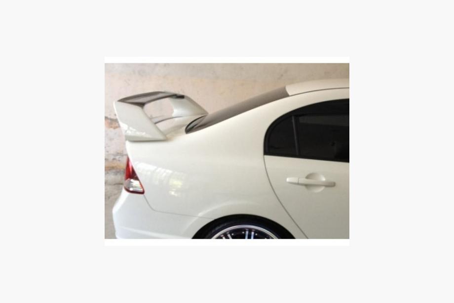 Honda Civic Sedan VIII 2006–2011 Spojler RR-Type (za barvanje) Fotografija 1