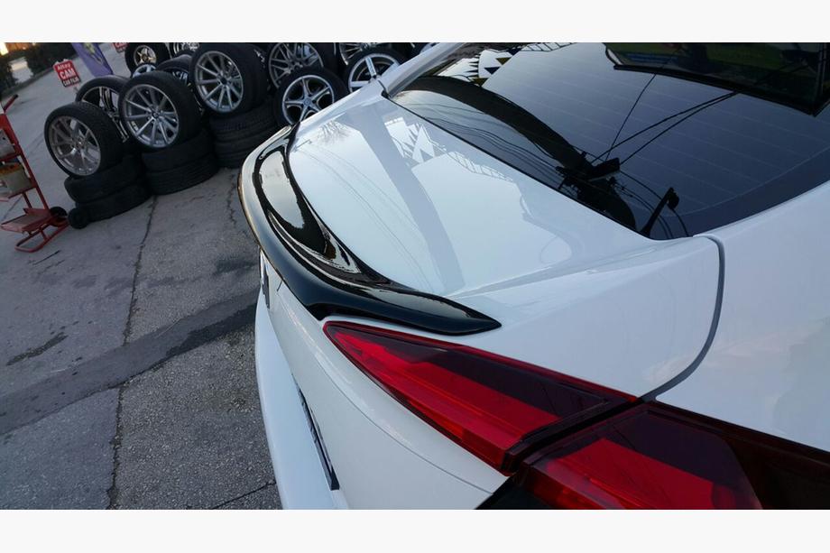 Honda Civic Limuzina X 2016–2021 Spojler Anatomic (za barvanje) Image