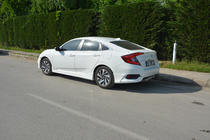 Honda Civic Limuzina X 2016–2021 Kotni dodatki za zadnji odbijač (za barvanje) fotografija 3