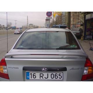 Spojler za barvanje Hyundai Accent 2000–2006 fotografija 2