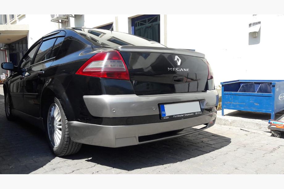 Renault Megane II 2004–2009 Zadnji difuzor (za lakiranje) Image