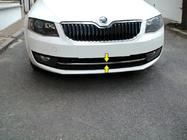 Skoda Octavia III A7 2013–2019 Zaščitna inox letev za sprednji odbijač 13-17 fotografija 1