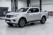 Nissan Navara/NP300 2016– Stranske stopnice Fullmond (2 kos, aluminij) fotografija 1