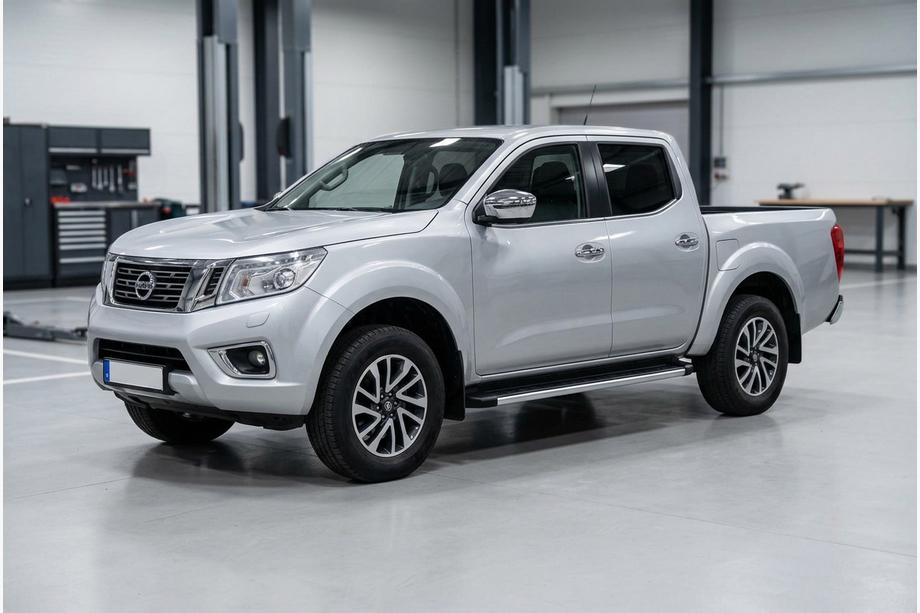 Nissan Navara/NP300 2016– Stranske stopnice Fullmond (2 kos, aluminij) Image