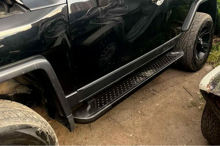 Toyota FJ Cruiser 2006–2022 Stranske stopnice Allmond Black (2 kos, aluminij) Image