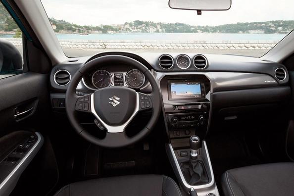 Pregled crossoverja Suzuki Vitara Fotografija 5