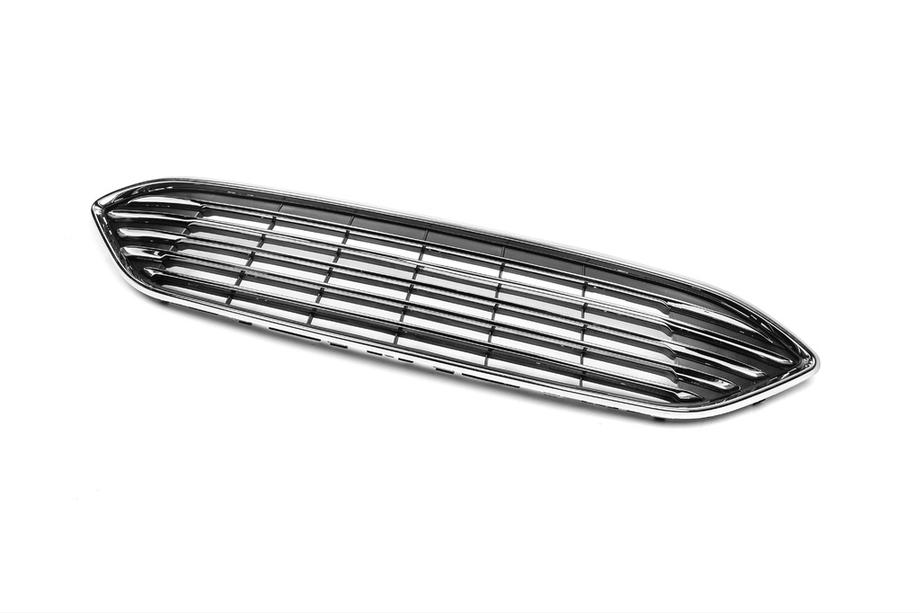 Ford Focus III 2011–2017 Sprednja maska (Titanium) Fotografija 5