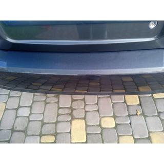 Plastična obloga zadnjega odbijača z zavihkom Chevrolet Aveo T250 2005–2011 fotografija 3