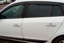 Renault Megane III 2009–2016 Okenski deflektorji SW (4 kosi, HIC) fotografija 4
