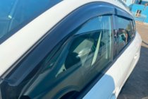 Renault Megane III 2009–2016 Okenski deflektorji SW (4 kosi, HIC) fotografija 10