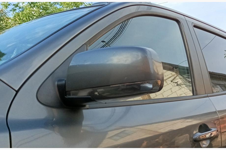 Hyundai Santa Fe 2 2006–2012 Kromirani pokrovi vzvratnih ogledal (2 kosa, nerjaveče jeklo) Image