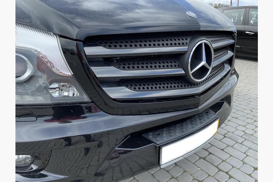 Mercedes Sprinter W906 2006–2018 Okrasne letve za masko BlackChrome (2013↗, nerjavno jeklo) Image