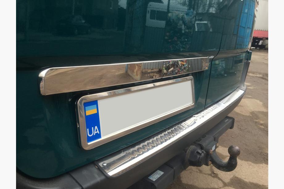 Volkswagen Crafter 2006–2016 Letvica nad registrsko tablico BlackChrome (nerjaveče jeklo) Image