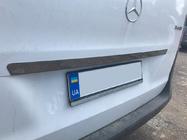 Mercedes Vito/V-razred W447 2014– Letvica nad registrsko tablico BlackChrome (nerjaveče jeklo) fotografija 4