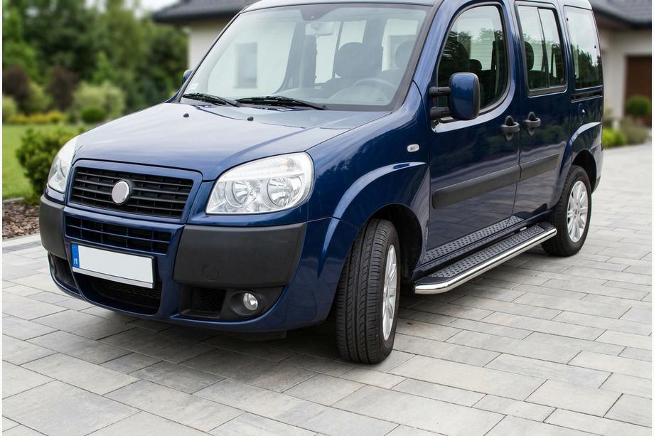 Fiat Doblo I 2005–2010 Stranske stopnice Maydos V2 (2 kosa, aluminij/nerjavno jeklo) Maxi medosna razdalja Image