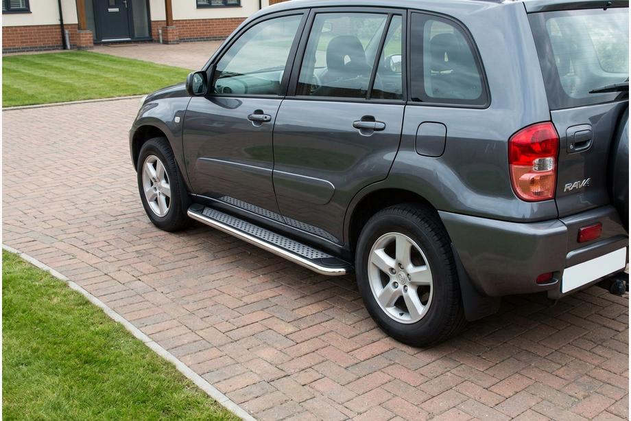 Toyota Rav 4 2001–2005 Stranske stopnice Maydos V2 (2 kosa, aluminij/nerjavno jeklo) Image