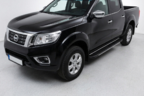 Nissan Navara/NP300 2016– Bočne stopnice Bosphore Grey (2 kosa, aluminij) fotografija 1