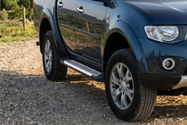 Fiat Fullback 2016– Stranske stopnice Line (2 kosa, aluminij) fotografija 1