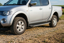 Fiat Fullback 2016– Stranski pragovi Maya V1 (2 kos, aluminij) fotografija 1