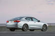 Pregled premijske limuzine Acura TLX fotografija 2