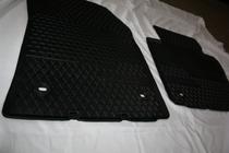 Volkswagen Caddy 2010–2015 Gumijasti tepihi za notranjost (2 kosa, original) fotografija 2