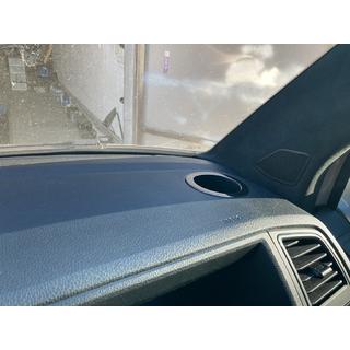 Okrasni pokrov za držalo za pijačo (2 kos, črni krom) Volkswagen T6 2015–2024 fotografija 2