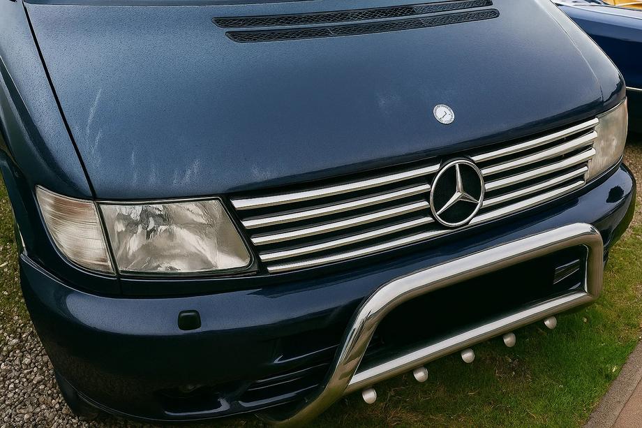 Mercedes Vito W638 1996–2003 Nerjaveče letvice za masko (V-class) Image