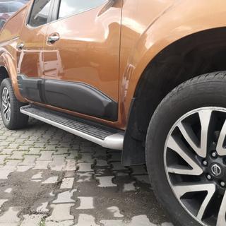 Zaščitne letve za vrata (4 kosi, ABS) Mercedes X class 2017–2020 fotografija 4