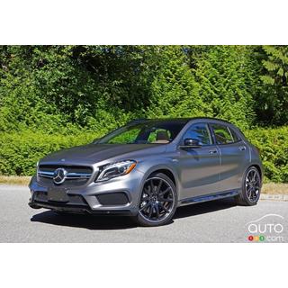 AMG komplet karoserijskega bodykita (celotni odbijači) fotografija 1