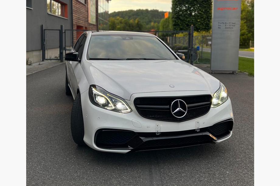 Mercedes E-сlass W212 2009–2016 Komplet bodykita E63 AMG (za 2013-2016) Image