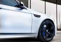 BMW serija 5 F10/F11 2010–2016 Karoserijski body kit z blatniki V1 (M5 Power) fotografija 13